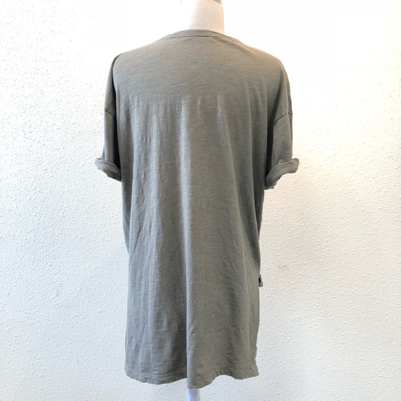 Basic Daily Tee - Picture 3 of 3